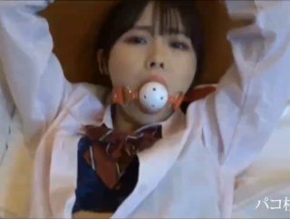 在车里被撞了八次高C视频白浆骚妇